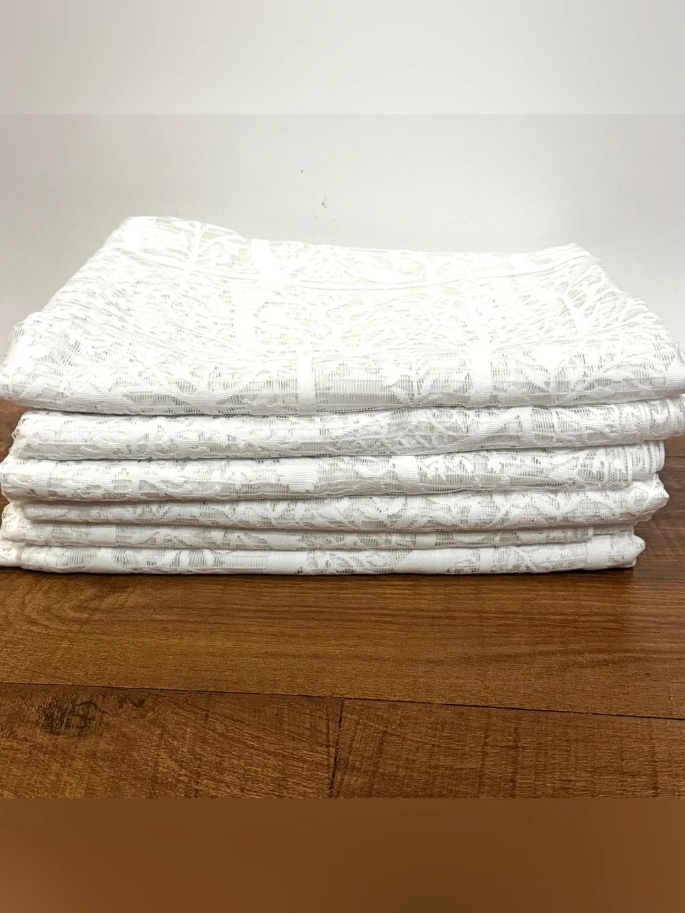Heritage Lace Rabbit Hollow Curtains 60x84 White 6 Panels 3 Pairs Woodland